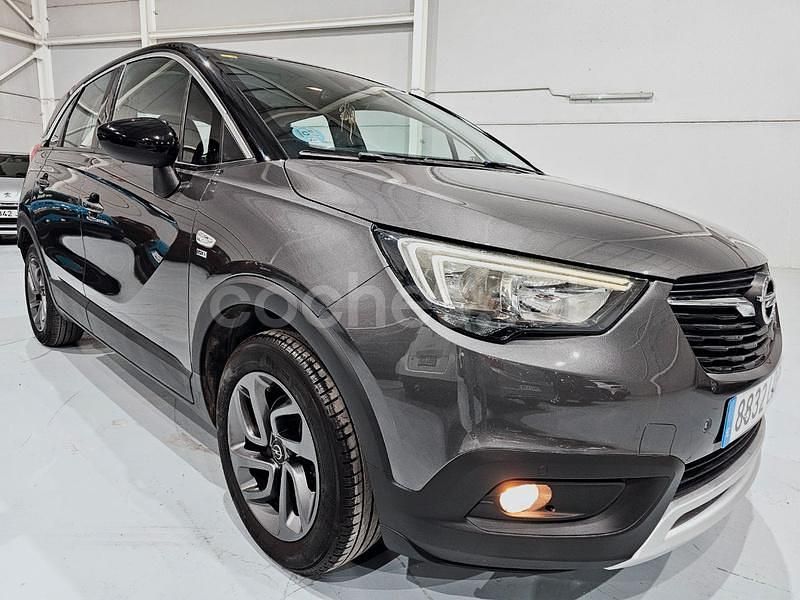 Usado Opel Crossland X Design Edition 110 CV (80 kW) 2019 Gris SUV