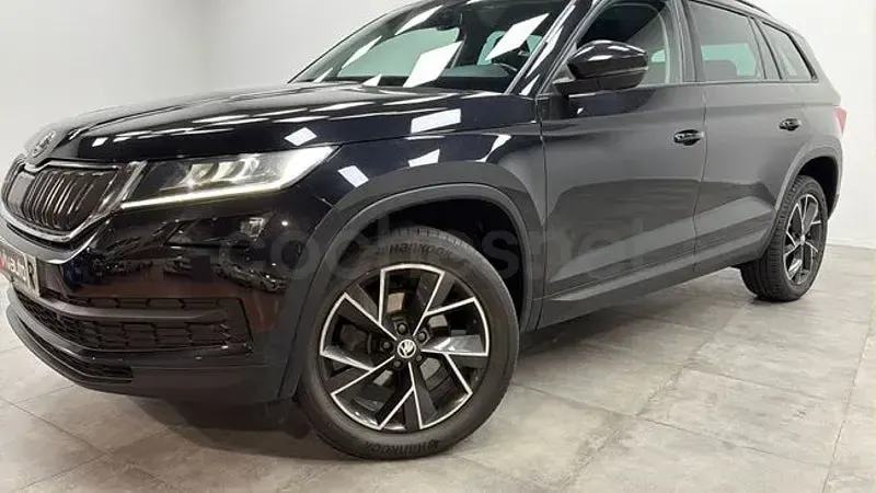 Usado Skoda Kodiaq SportLine 150 HP (110 kW) 2020 Preto SUV