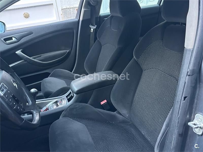 Usado Citroën C5 143 CV (105 kW) 2008 Azul Berlina