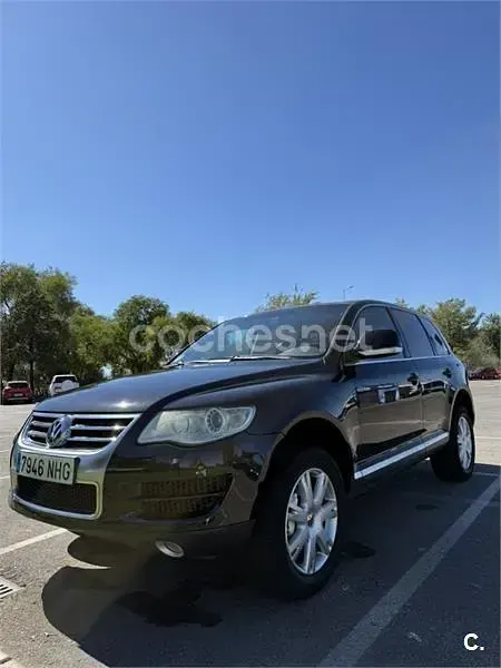 Usado VW Touareg 225 CV (165 kW) 2007 Negro SUV