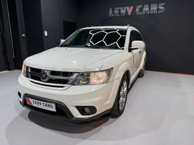 Usado Fiat Freemont Lounge 140 CV (102 kW) 2015 Blanco SUV