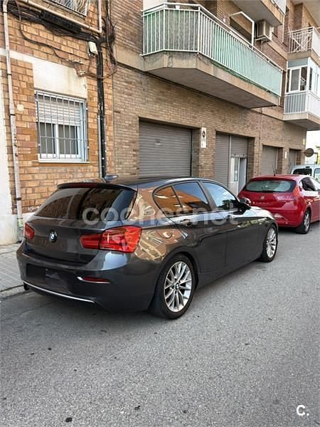 Usado BMW 120 Urban Line 177 CV (130 kW) 2015 Gris / plata Utilitario