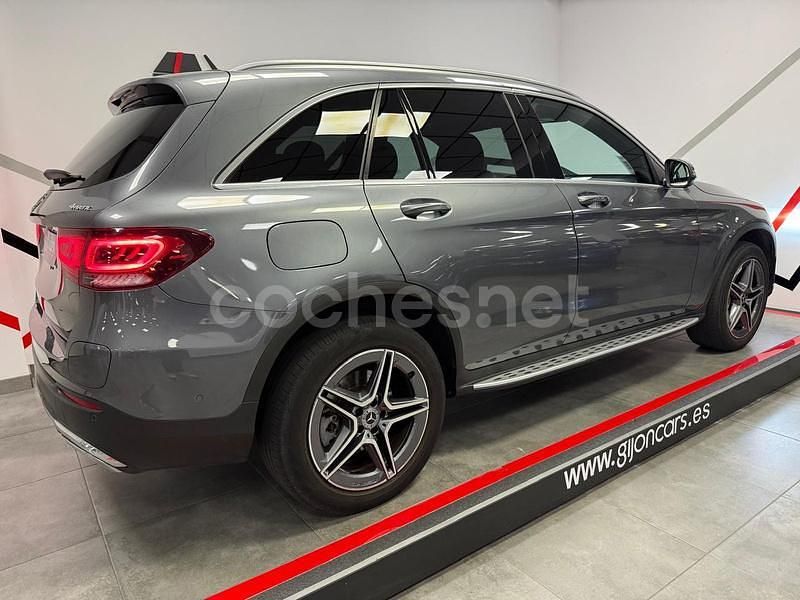 Usado Mercedes GLC300e 313 CV (230 kW) 2022 Gris / plata SUV