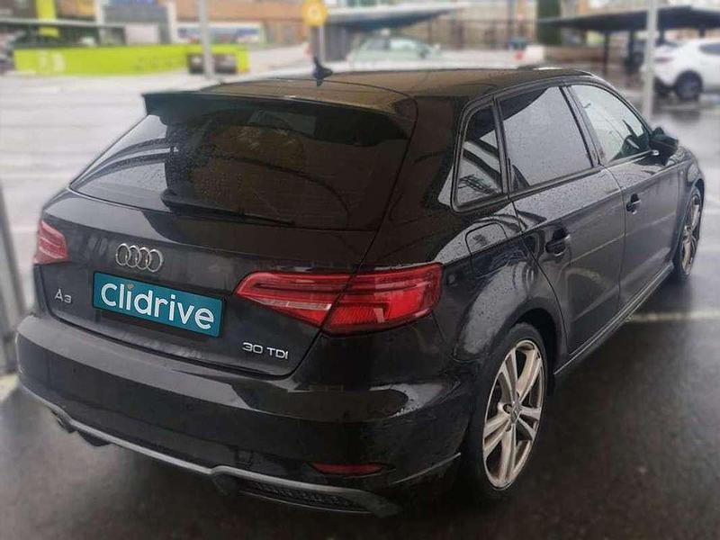 Usado Audi A3 Sportback Premium 116 CV (85 kW) 2019 Negro Utilitario
