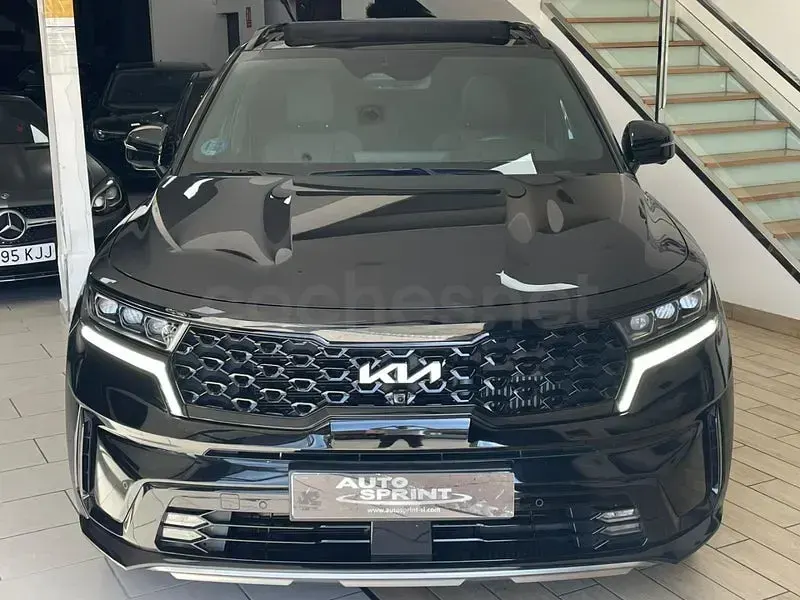 Usado Kia Sorento 232 CV (170 kW) 2022 Negro SUV