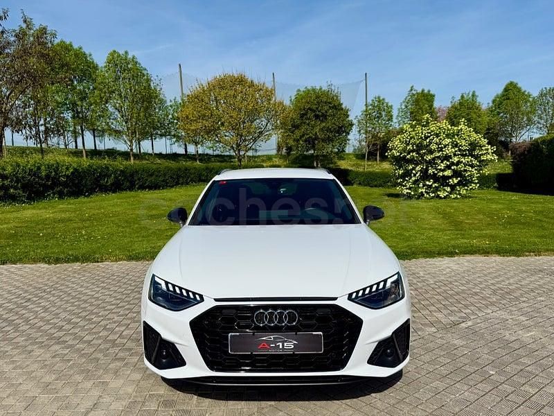 Usado Audi A4 Exclusive 163 HP (119 kW) 2021 Branco Carrinha