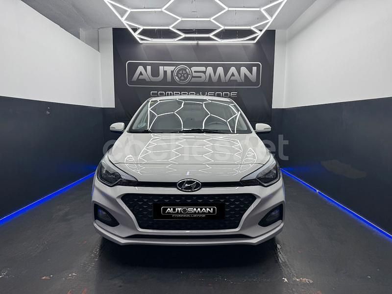 Usado Hyundai i20 84 CV (61 kW) 2019 Blanco Berlina