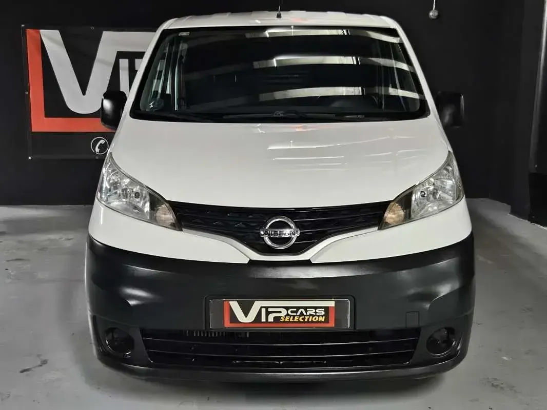 Usado Nissan NV200 90 CV (66 kW) 2019 Blanco Monovolumen