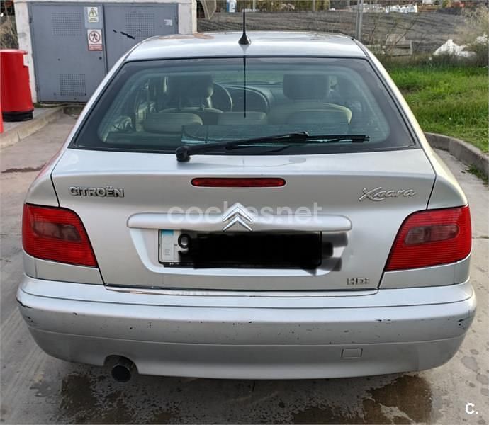 Usado Citroën Xsara 110 CV (80 kW) 2004 Gris / plata Berlina