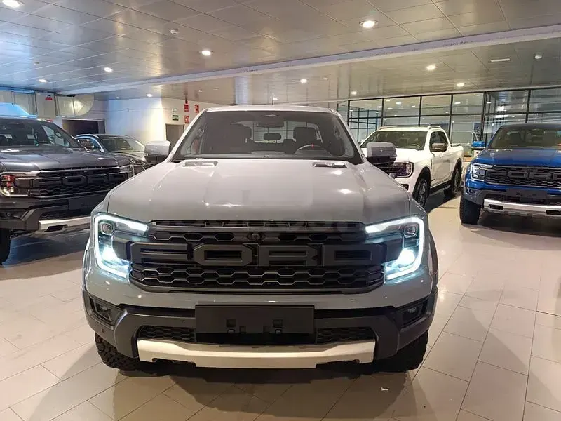 Nuevo Ford Ranger Raptor 292 CV (214 kW) 2026 Gris / plata Pickup/Camioneta