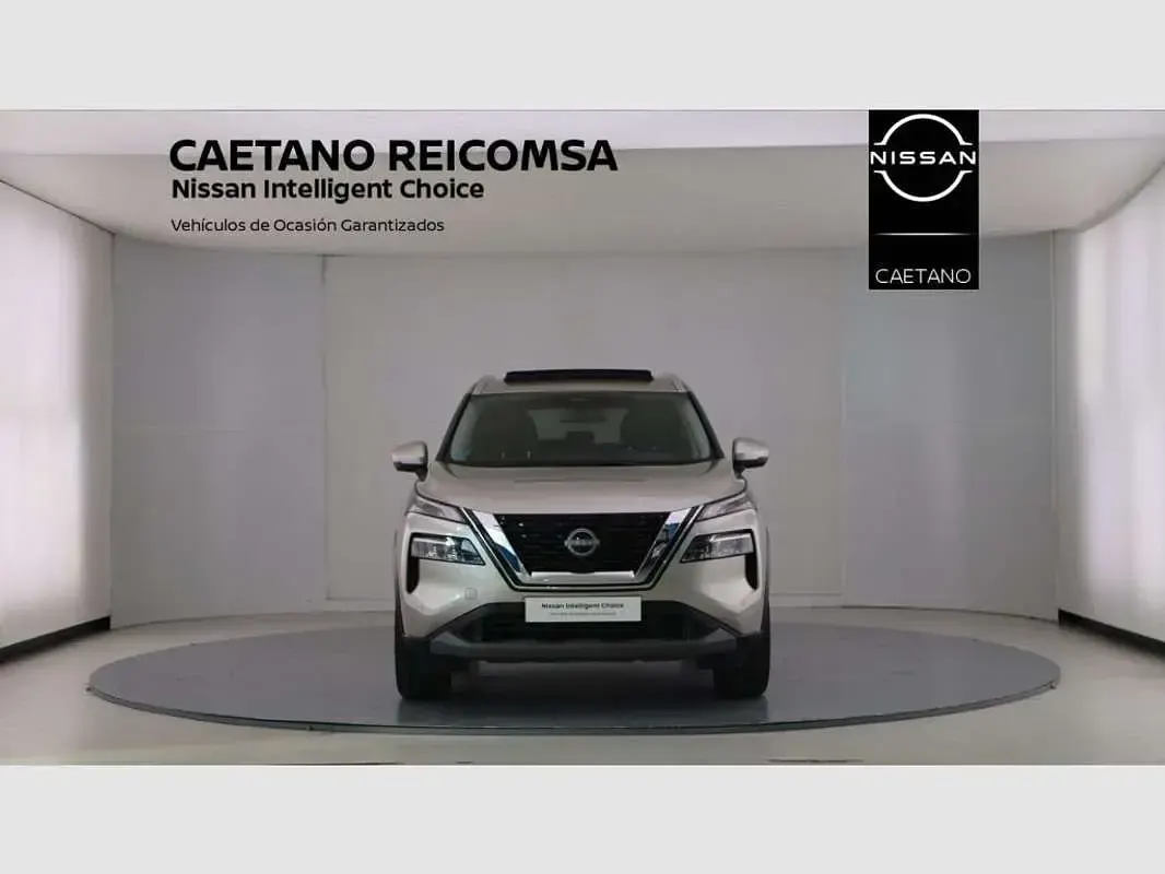 Usado Nissan X-Trail 163 CV (119 kW) 2023 Plateado SUV