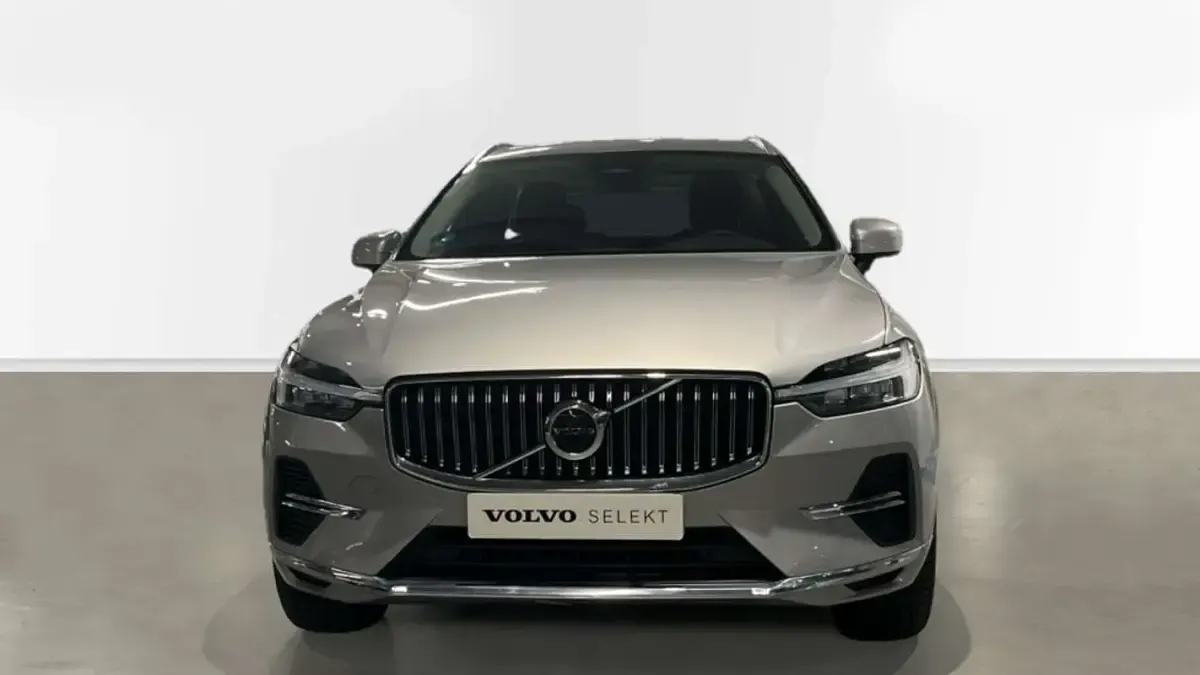 Usado Volvo XC60 Core 351 CV (258 kW) 2024 SUV