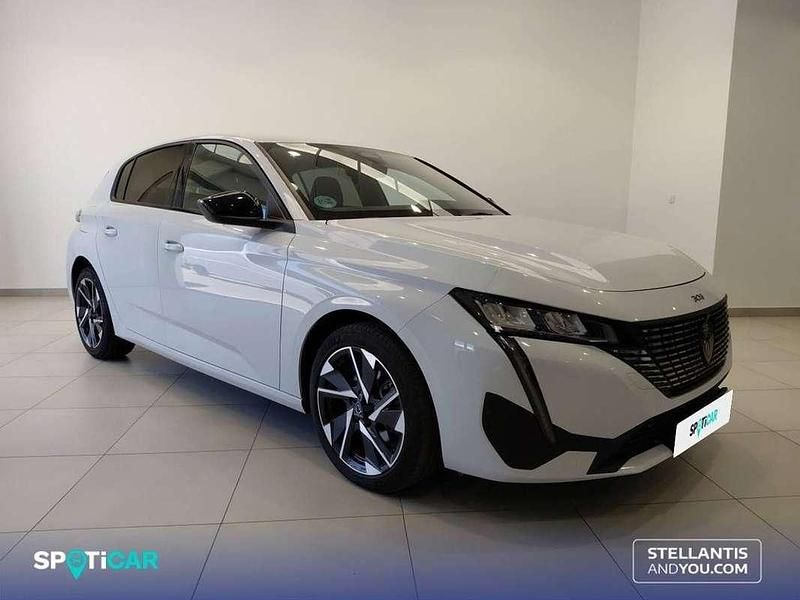 Usado Peugeot 308 Allure 131 CV (96 kW) 2024 Blanco Utilitario