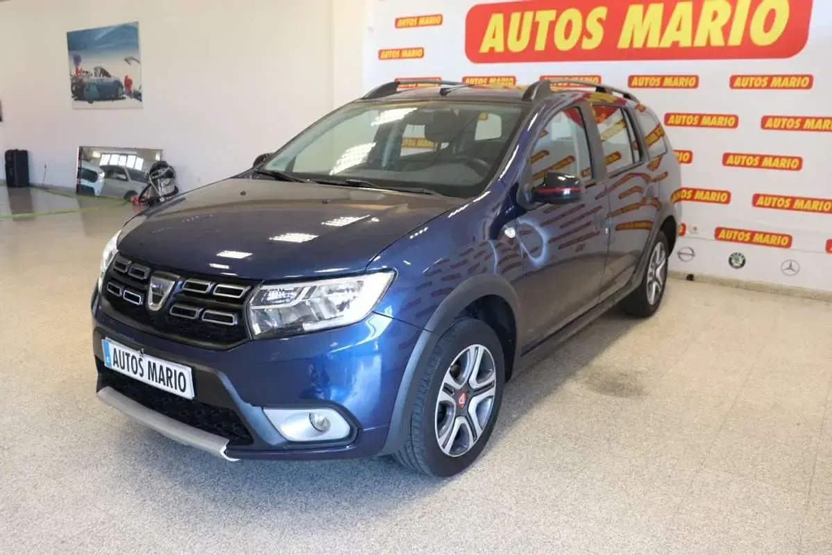 Usado Dacia Logan MCV Comfort 95 CV (69 kW) 2019 Azul Familiar