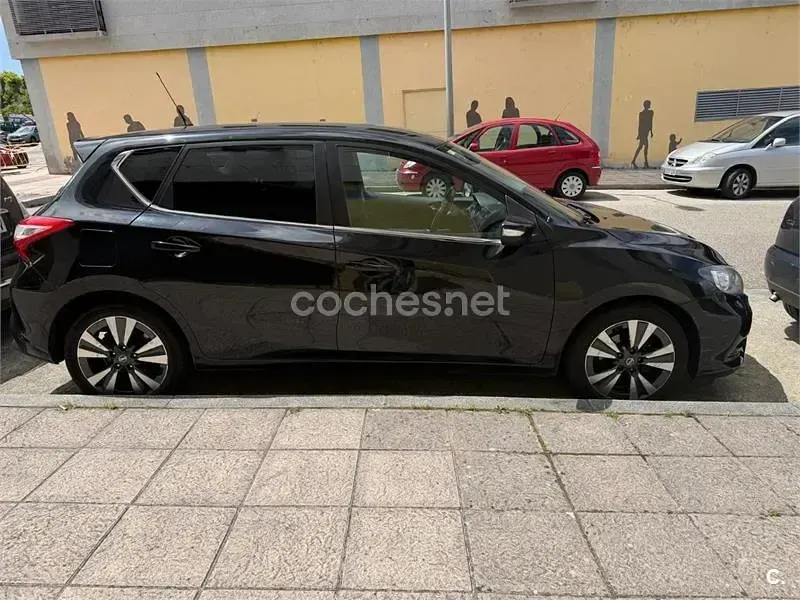 Usado Nissan Pulsar N-TEC 110 CV (80 kW) 2015 Negro Utilitario
