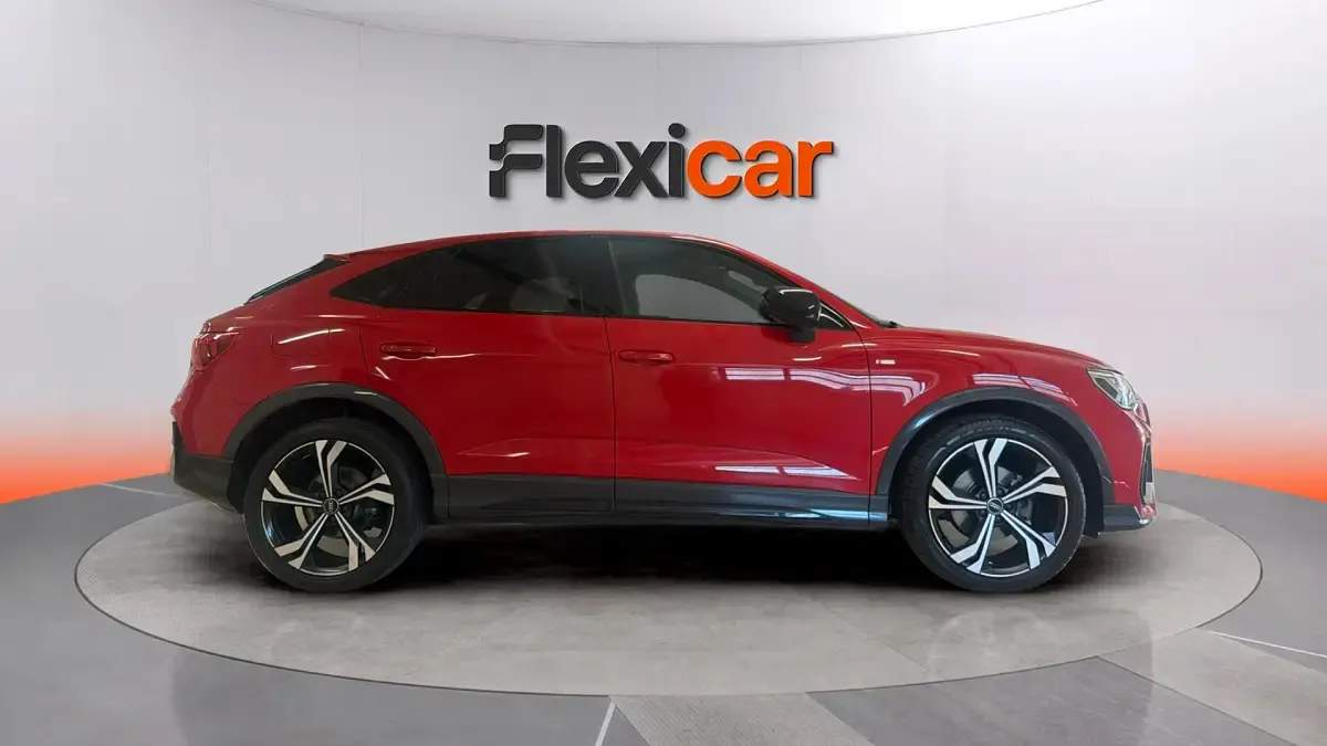 Usado Audi Q3 Sportback Premium 150 CV (110 kW) 2022 Rojo SUV
