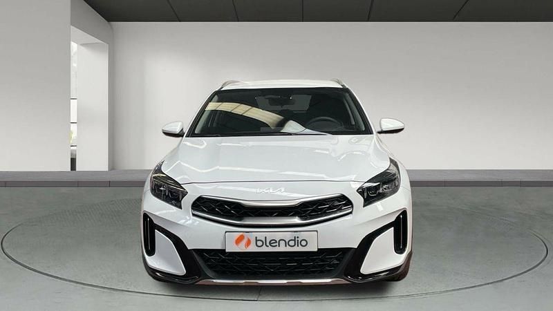 Nuevo Kia XCeed 100 CV (73 kW) 2025 Blanco SUV