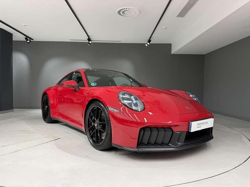 Usado Porsche 911 Carrera GTS 485 CV (356 kW) 2025 Rojo Coupe