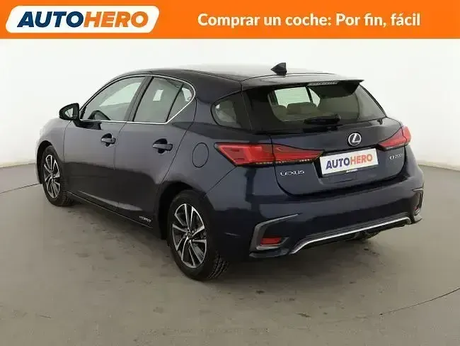 Usado Lexus CT200h 136 CV (100 kW) 2018 Azul Berlina