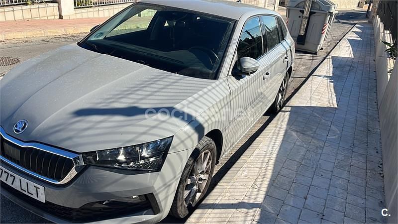 Gris / plata Usado 2020 Skoda Scala Utilitario | 13.800 € (Precio justo) - Imagen 1/1