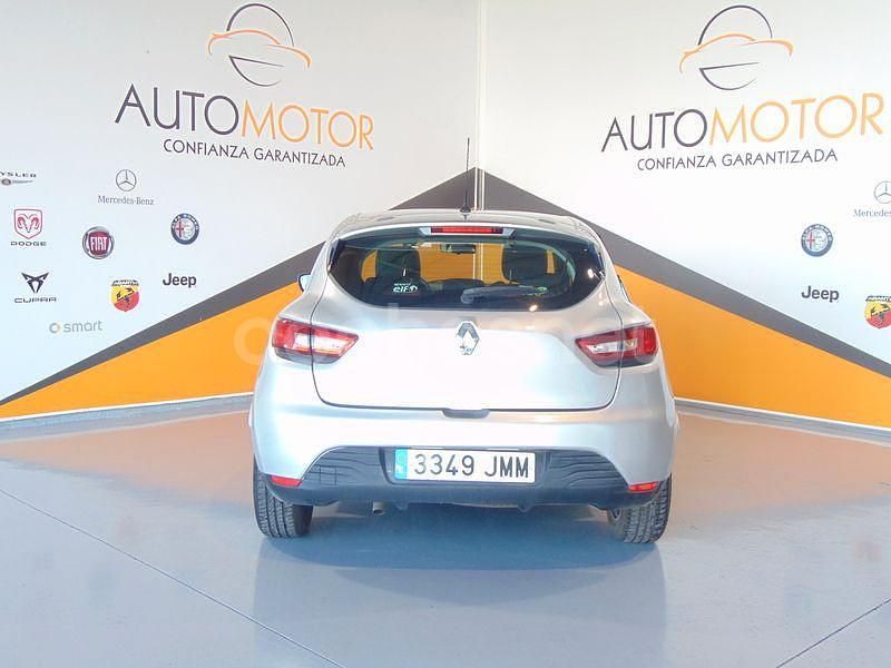 Usado Renault Clio IV Business 75 CV (55 kW) 2016 Gris / plata Berlina