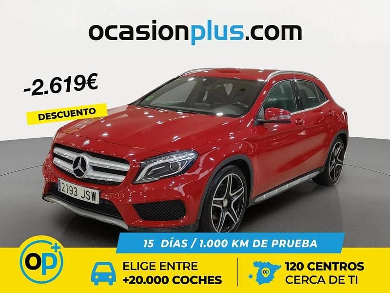 Usado Mercedes GLA220 AMG line 177 CV (130 kW) 2016 Rojo SUV