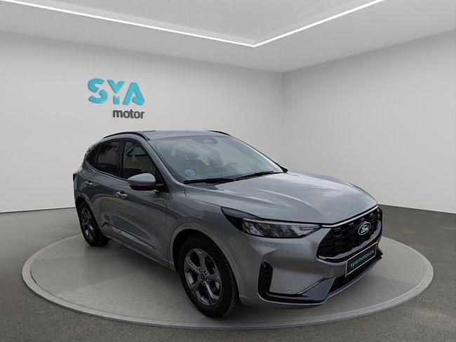 Usado Ford Kuga ST-Line 190 CV (139 kW) 2024 Gris SUV
