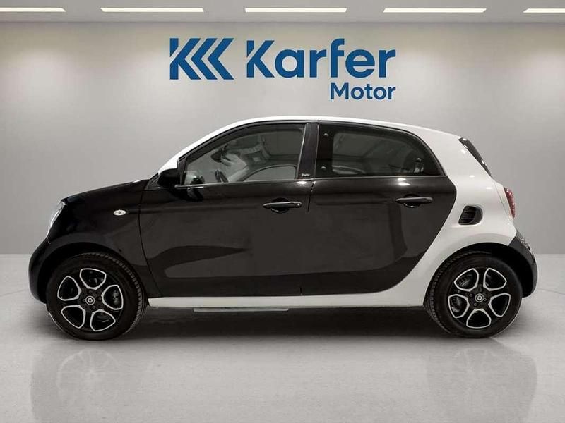 Usado Smart ForFour Electric Drive 60 kW (82 CV) 2019 Negro Berlina