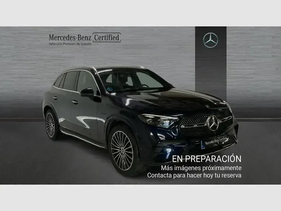 Usado Mercedes GLC300 AMG line 258 CV (189 kW) 2023 Azul SUV