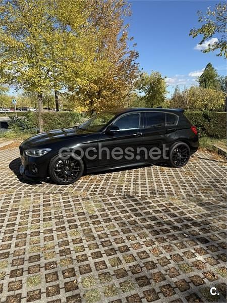 Usado BMW 118 Sport Line 136 CV (100 kW) 2017 Negro Utilitario
