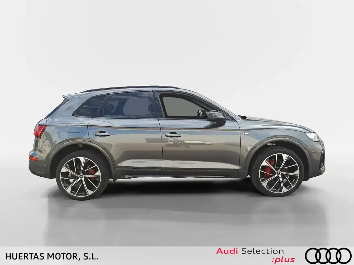 Usado Audi Q5 204 CV (150 kW) 2024 Gris SUV