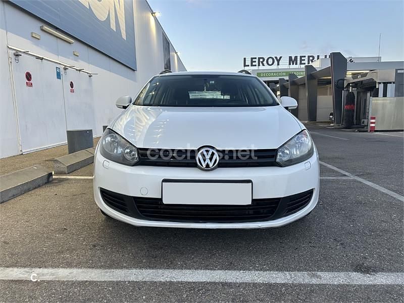 Blanco Usado 2011 VW Golf VI Advance Familiar | 5490 € (Super precio) - Imagen 1/4