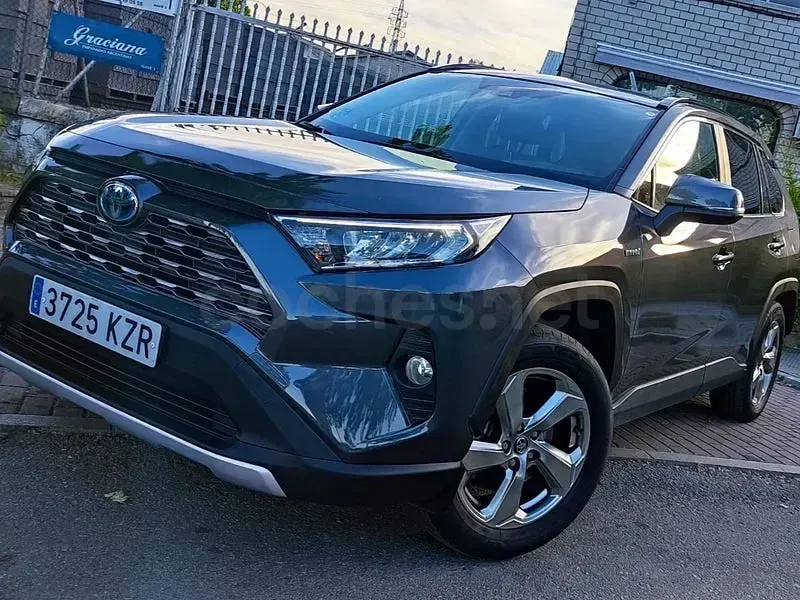 Usado Toyota RAV4 Hybrid Advance 218 CV (160 kW) 2020 Gris / plata SUV