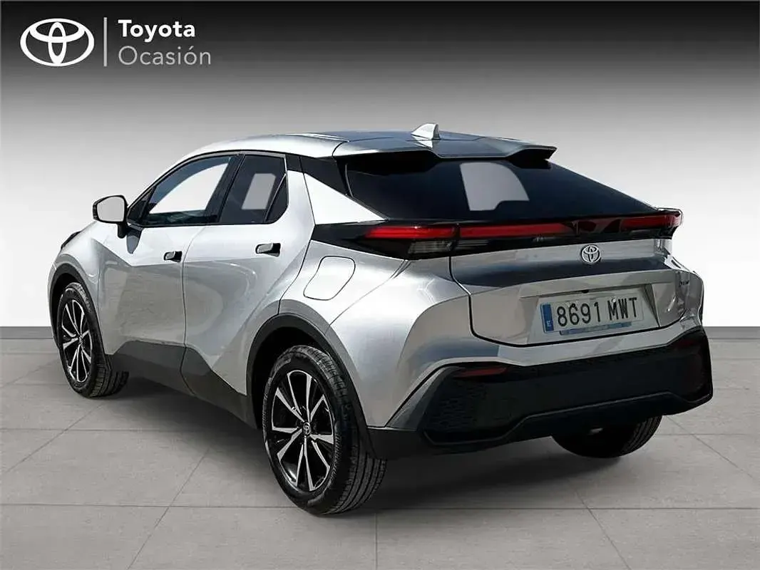 Usado Toyota C-HR Advance 140 CV (102 kW) 2024 SUV