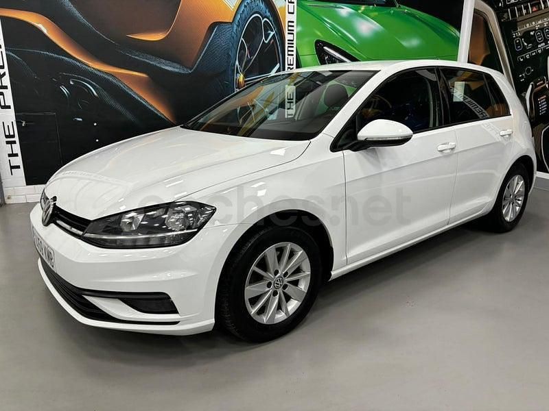 Usado VW Golf VII Edition 115 CV (84 kW) 2019 Blanco Berlina