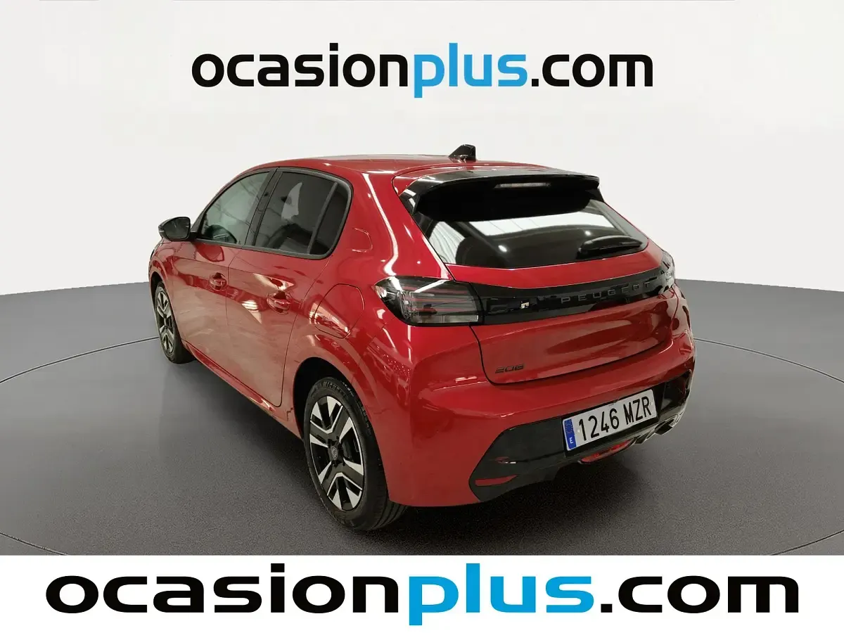 Nuevo Peugeot 208 Allure 102 CV (75 kW) 2025 Rojo Utilitario