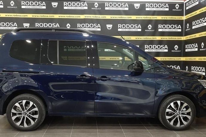 Usado Renault Kangoo Techno 123 CV (90 kW) 2023 Monovolumen