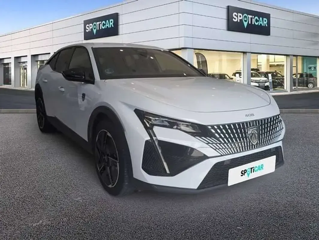 Usado Peugeot 408 GT 179 CV (131 kW) 2024 Blanco SUV