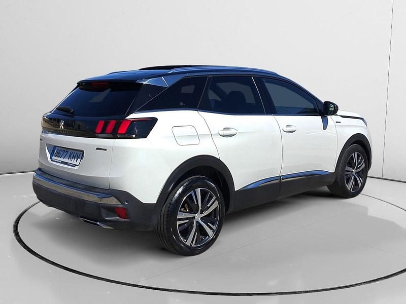 Usado Peugeot 3008 GT-line 131 CV (96 kW) 2018 Negro