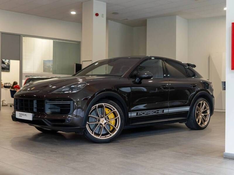 Caoba metalizado Usado 2022 Porsche Cayenne Turbo GT SUV | 179.000 € - Imagen 1/4
