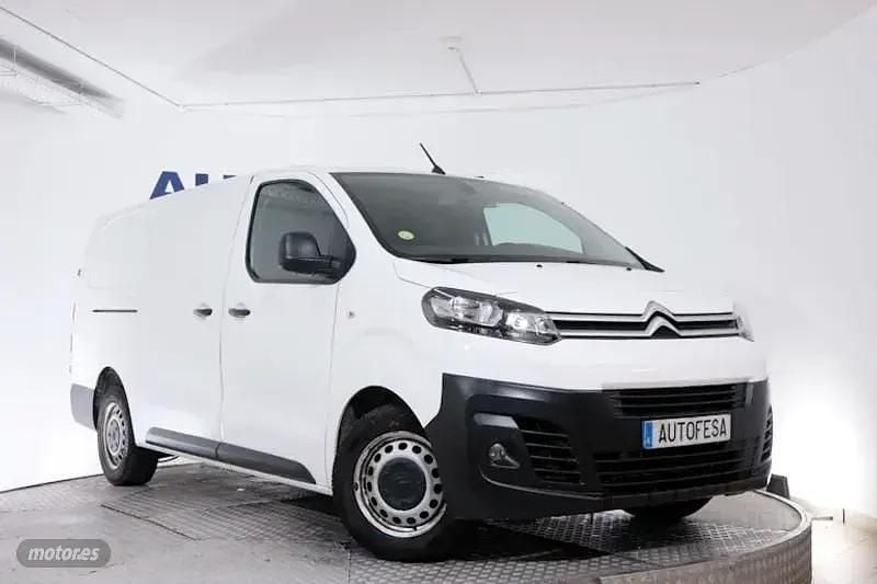 Usado Citroën Jumpy 120 CV (88 kW) 2018 Blanco Monovolumen