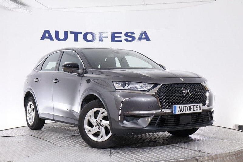 Usado DS Automobiles DS7 Crossback Chic 130 CV (95 kW) 2019 Gris titanio SUV