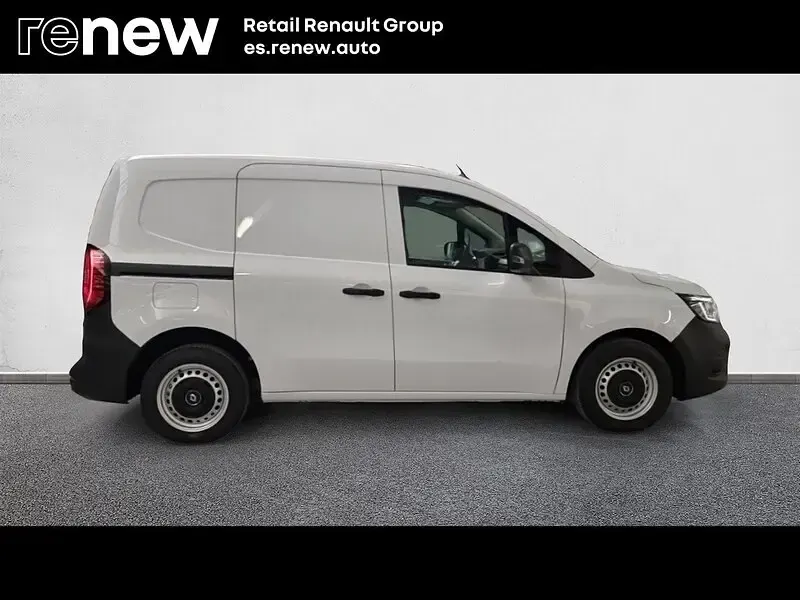 Usado Renault Kangoo 88 kW (120 CV) 2023 Blanco Monovolumen