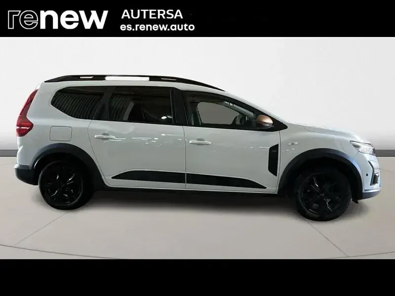 Usado Dacia Jogger Extreme 110 CV (80 kW) 2024 Blanco Monovolumen