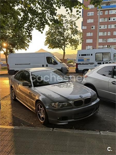 Gris / plata Usado 2005 BMW 320 Coupe | 5500 € (Precio justo) - Imagen 1/4