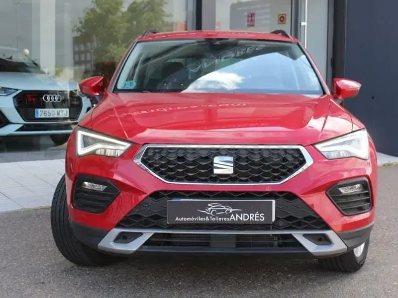 Usado Seat Ateca Style 116 CV (85 kW) 2025 Rojo SUV