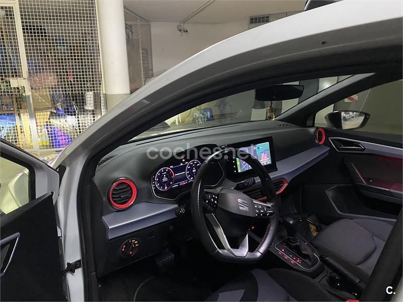 Usado Seat Ibiza FR 115 CV (84 kW) 2024 Blanco Utilitario