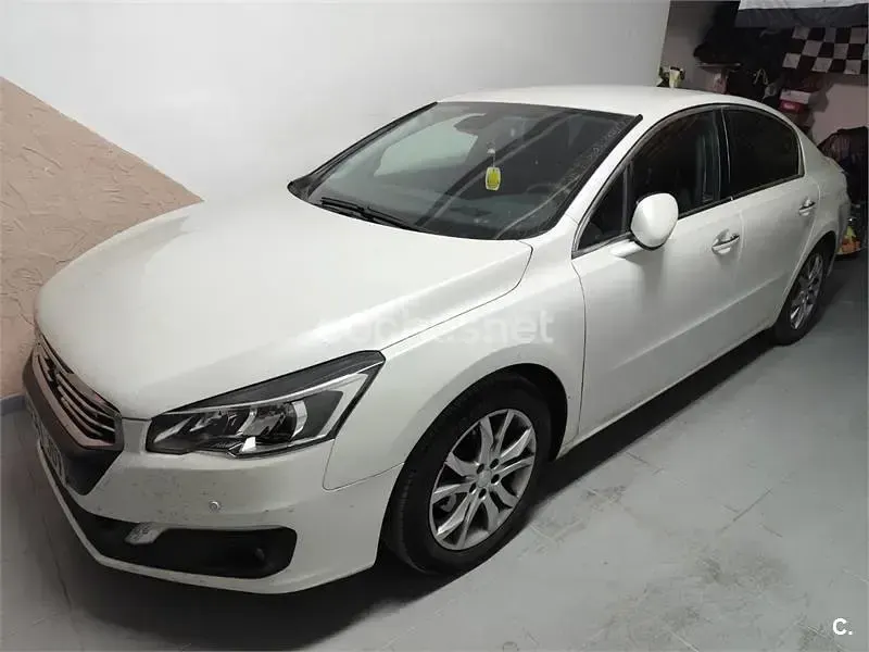 Używany Peugeot 508 Allure 150 KM (110 kW) 2015 Biały Sedan/Limuzyna