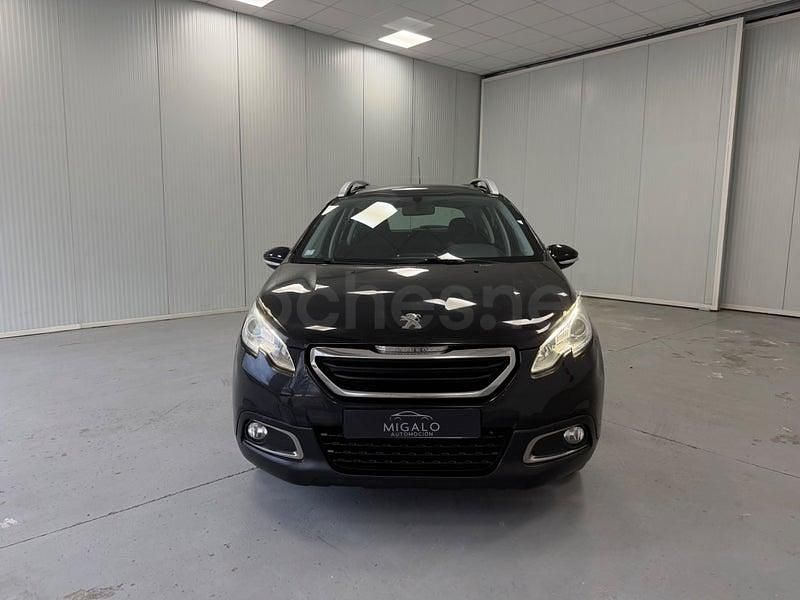 Usado Peugeot 2008 Active 92 CV (67 kW) 2013 Negro SUV