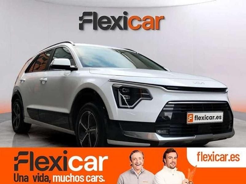 Blanco Usado 2025 Kia Niro SUV | 23.790 € (Buen precio) - Imagen 1/4
